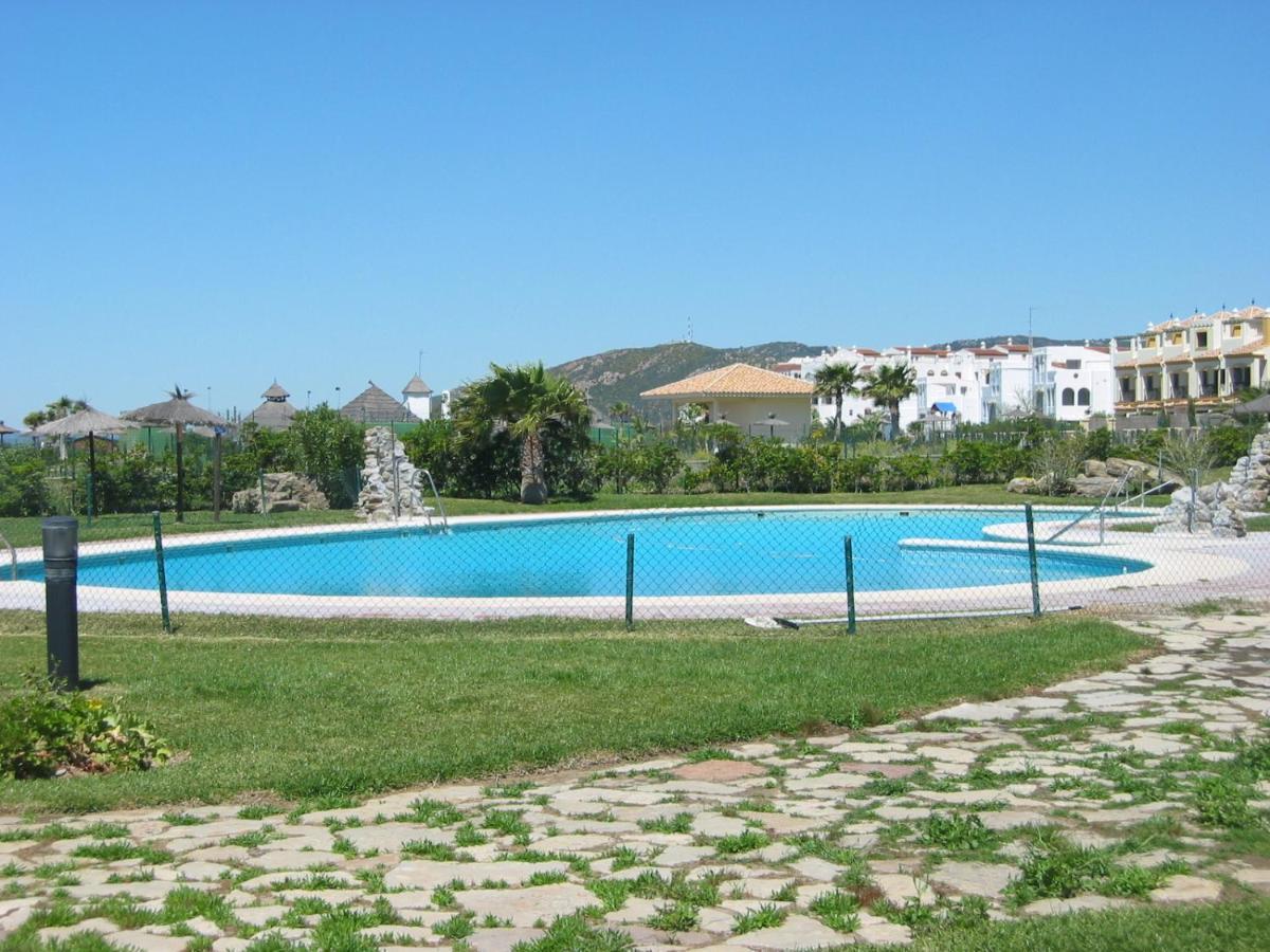Atlanterra Bajo. Salida Directa. Urbanizacion De Lujo. Piscinas Canchas Padel. Wifi Y A/A Захара-де-лос-Атунес Экстерьер фото
