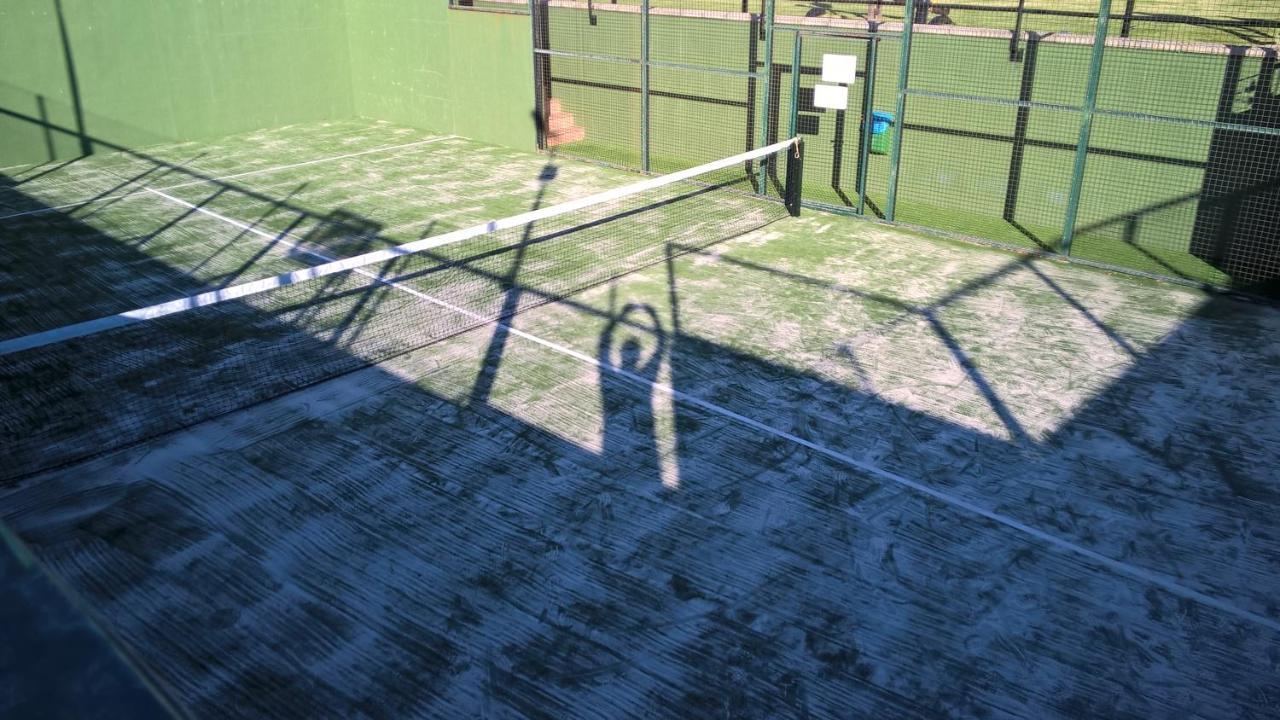 Atlanterra Bajo. Salida Directa. Urbanizacion De Lujo. Piscinas Canchas Padel. Wifi Y A/A Захара-де-лос-Атунес Экстерьер фото