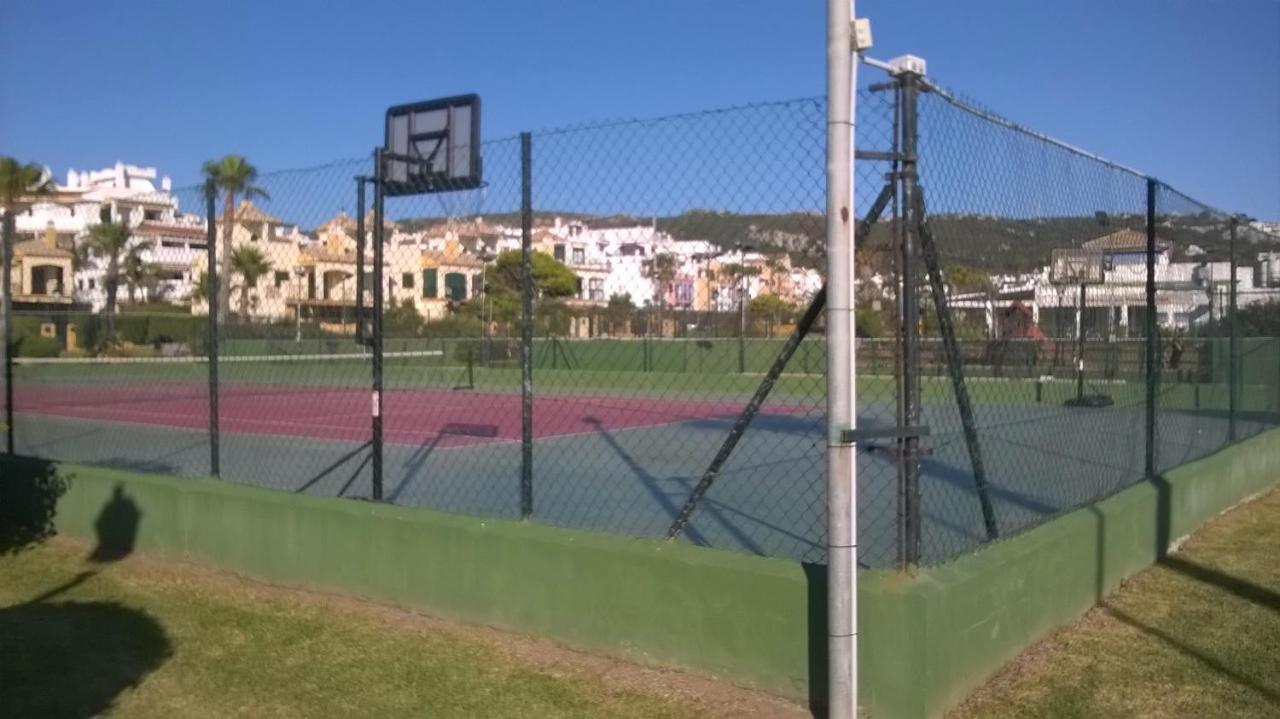Atlanterra Bajo. Salida Directa. Urbanizacion De Lujo. Piscinas Canchas Padel. Wifi Y A/A Захара-де-лос-Атунес Экстерьер фото
