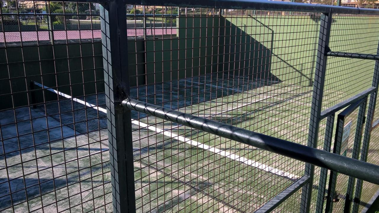 Atlanterra Bajo. Salida Directa. Urbanizacion De Lujo. Piscinas Canchas Padel. Wifi Y A/A Захара-де-лос-Атунес Экстерьер фото
